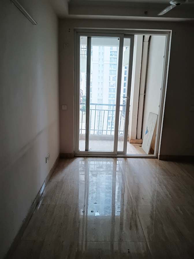 Ayushi's room