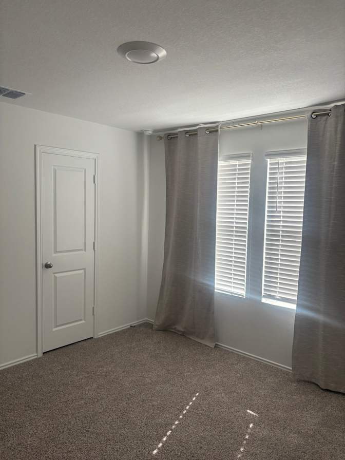 Stephany acuna's room