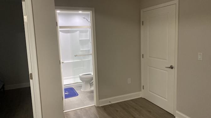 Tummanoon's room