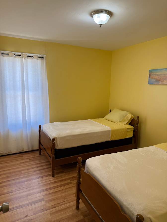 Takenya Thompson's room