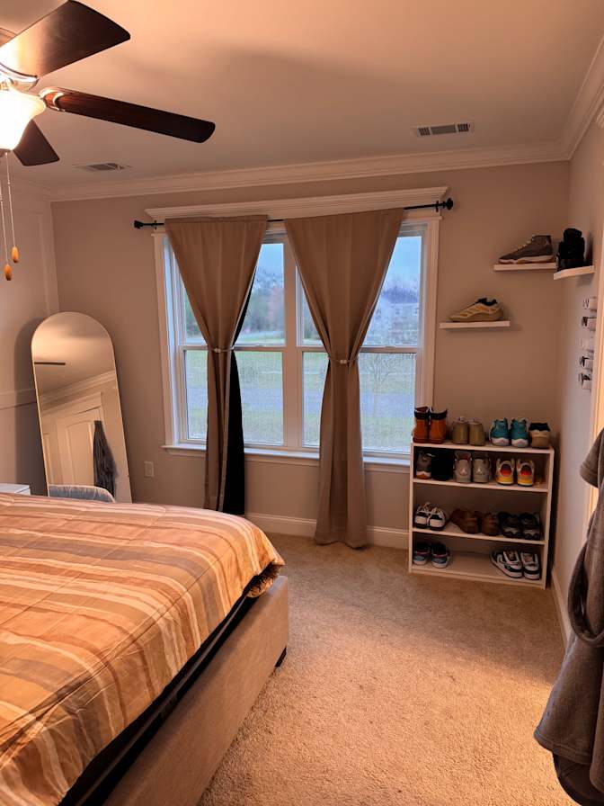 Jourdain Lebron's room
