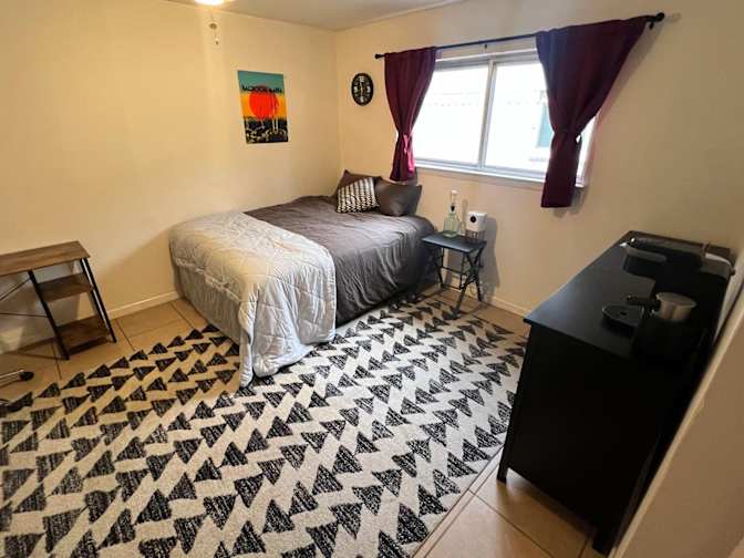 Cansu Mccoy's room