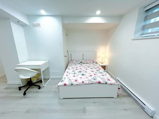 Shahram's room