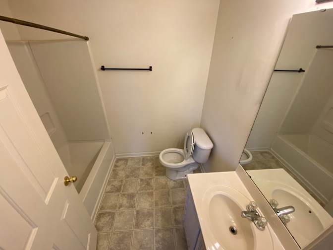 Alcove Rooms's room