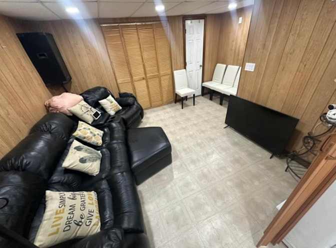 Jacob K's room