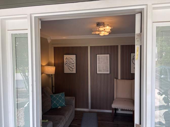 jay barry's room