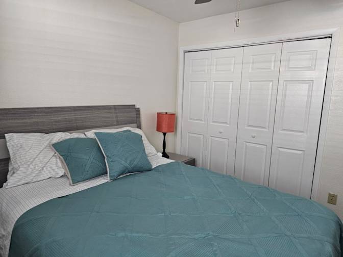 jose's room