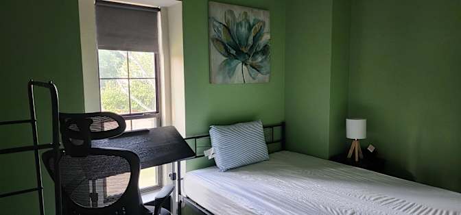 PadSplit's room