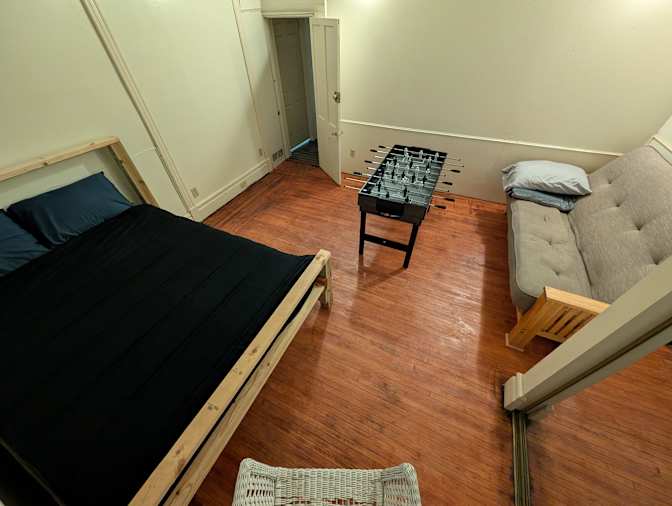 Michael Juzwa's room