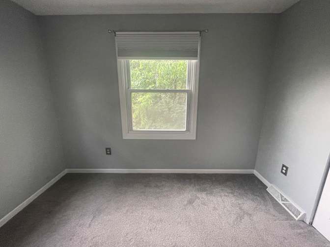 Amanda Xhilone's room