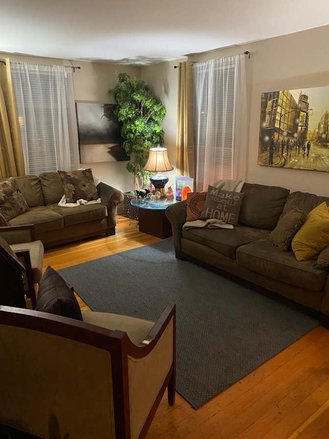 Jennifer Miranda's room