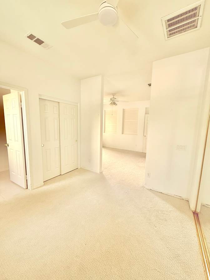 GUEST HOUSE's room