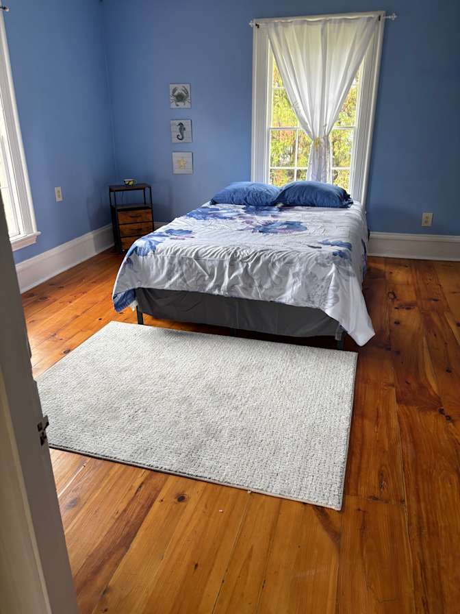 Ryan charles's room