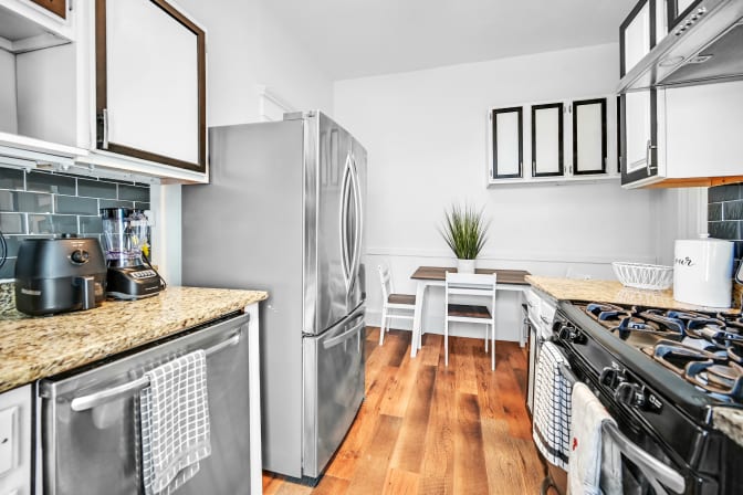 CL&C Property Management and Consulting's room