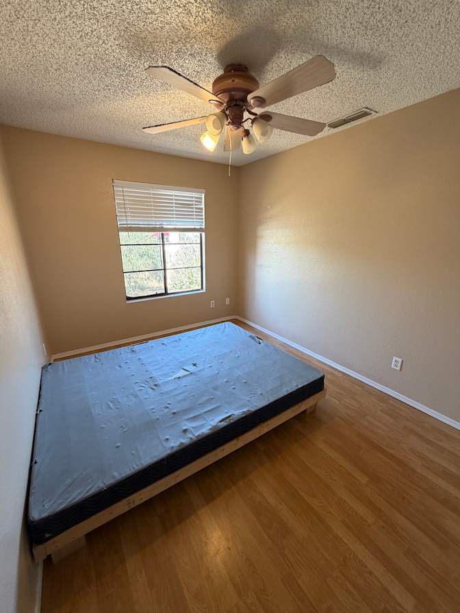 Jabin Barcelo's room