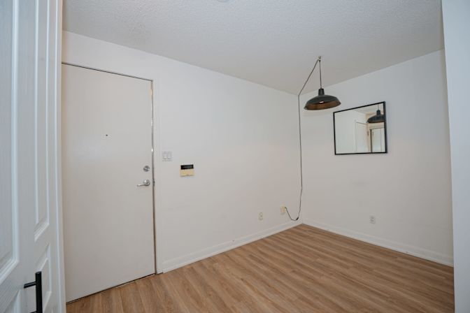 swati v aggarwaal's room