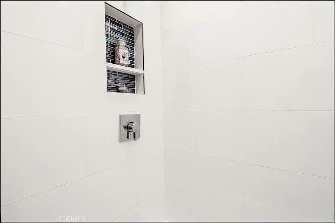 Mazyar's room