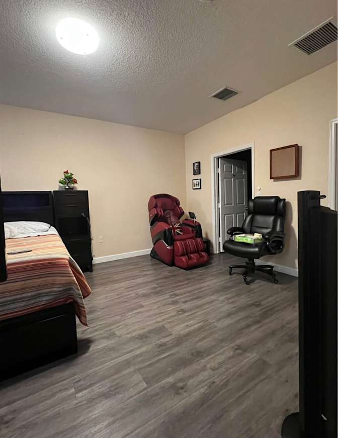 Soraya's room
