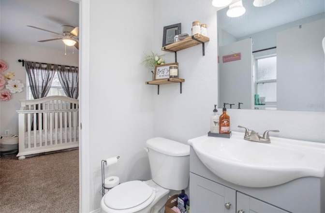 Ashley Mairlyn Forney's room