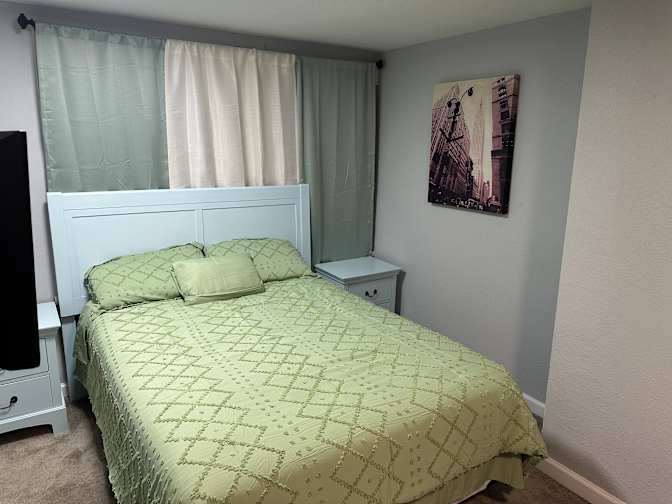 Ana's room