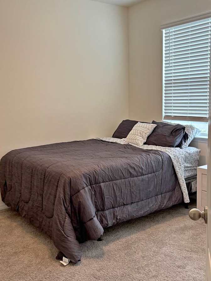 Robert Magee's room