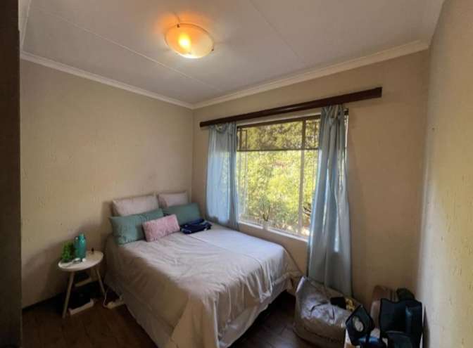 Naledi's room