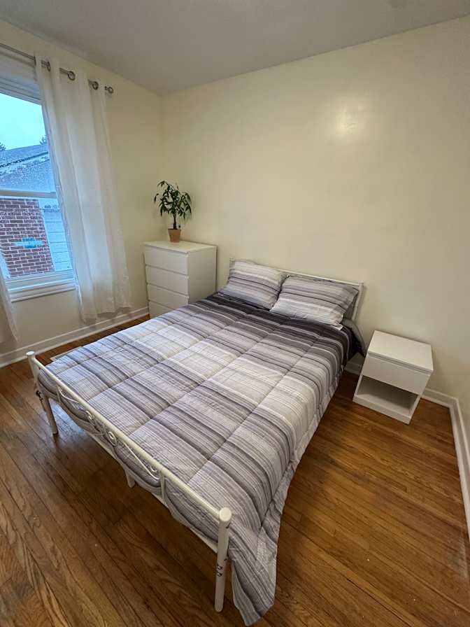 Manuela's room