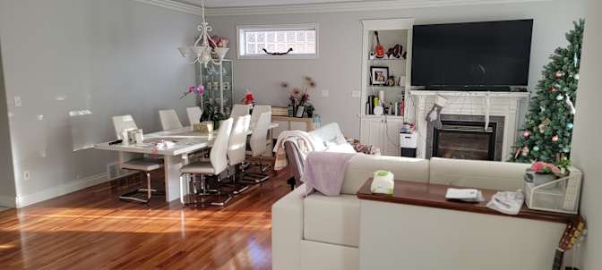 Andrea's room