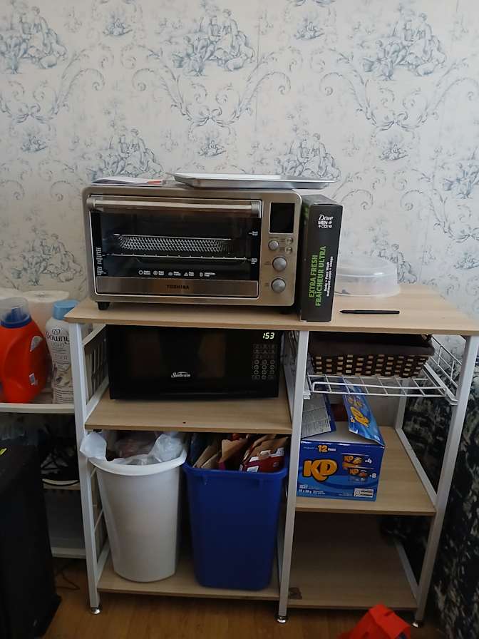 Laurna's room