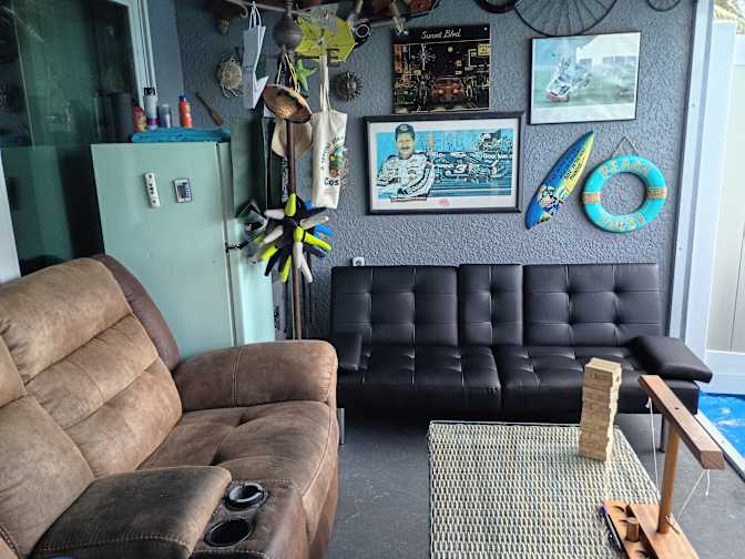 Gill's room