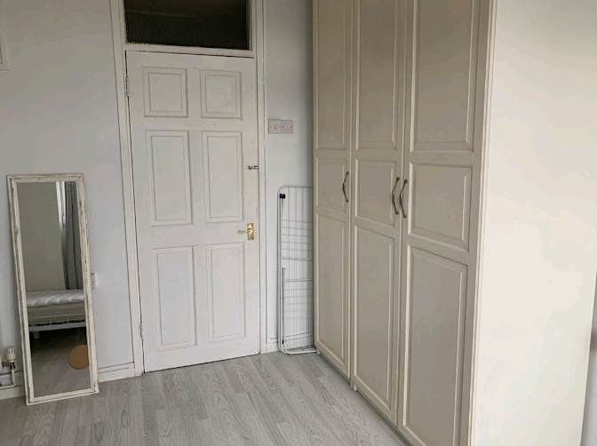 Jasmin Choudhury's room