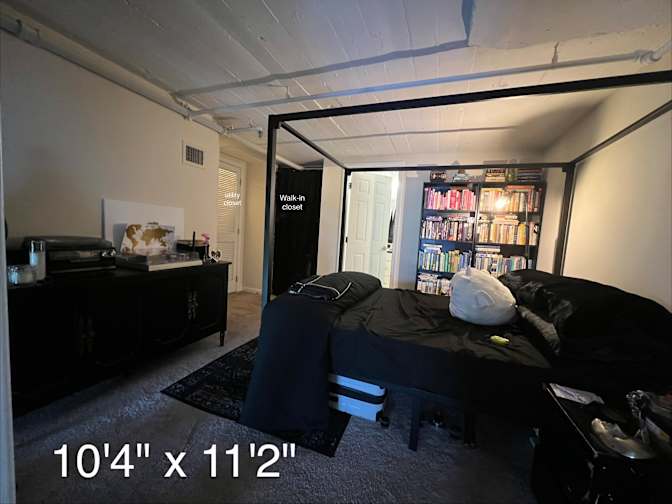 Mia's room