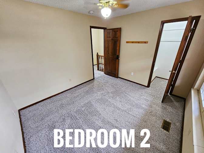 HomeCrew's room