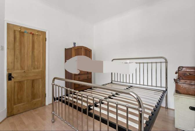 Anna's room
