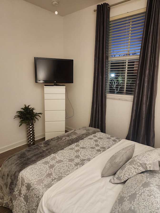 Diana's room