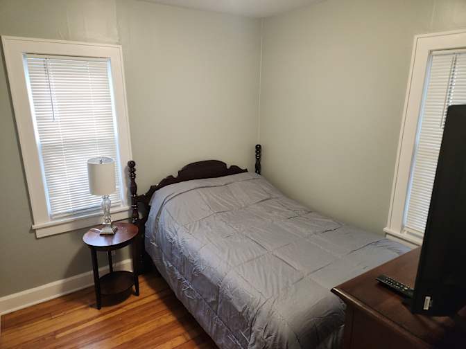 Rosella and Roger Lynn's room