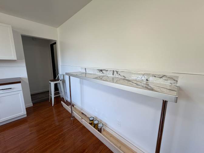 Renzo Delzo's room