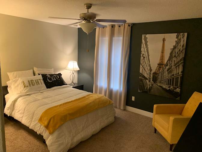 Betzy's room