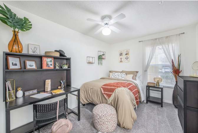 Amari's room