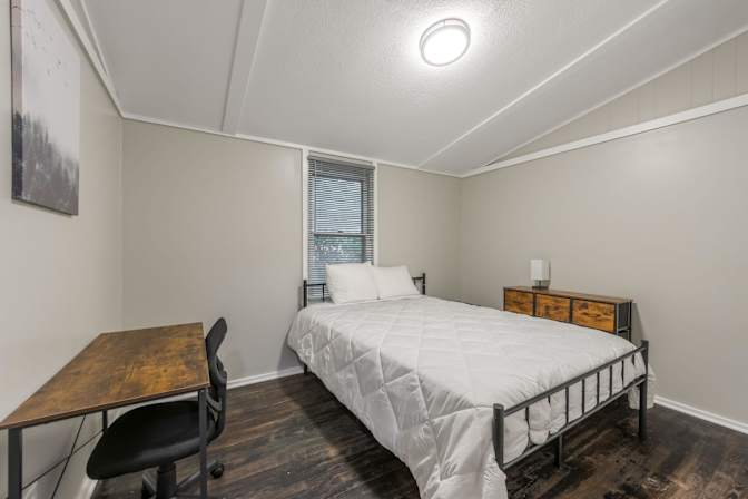 PadSplit's room