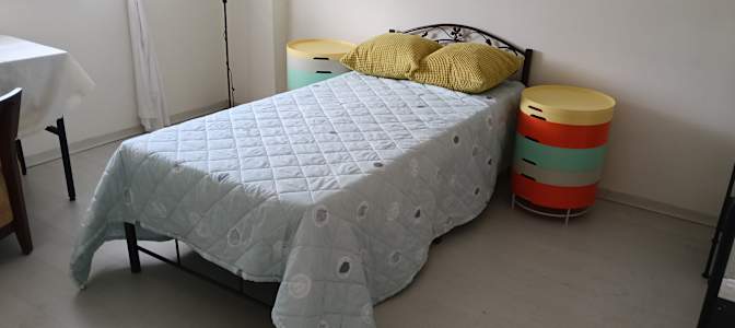 Yen's room