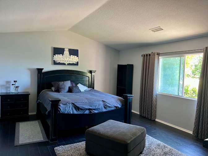 Marie's Rooms's room