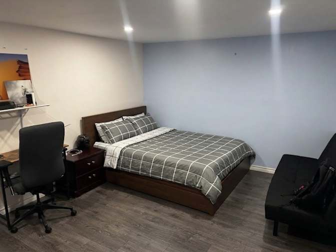 Erik Santiago's room