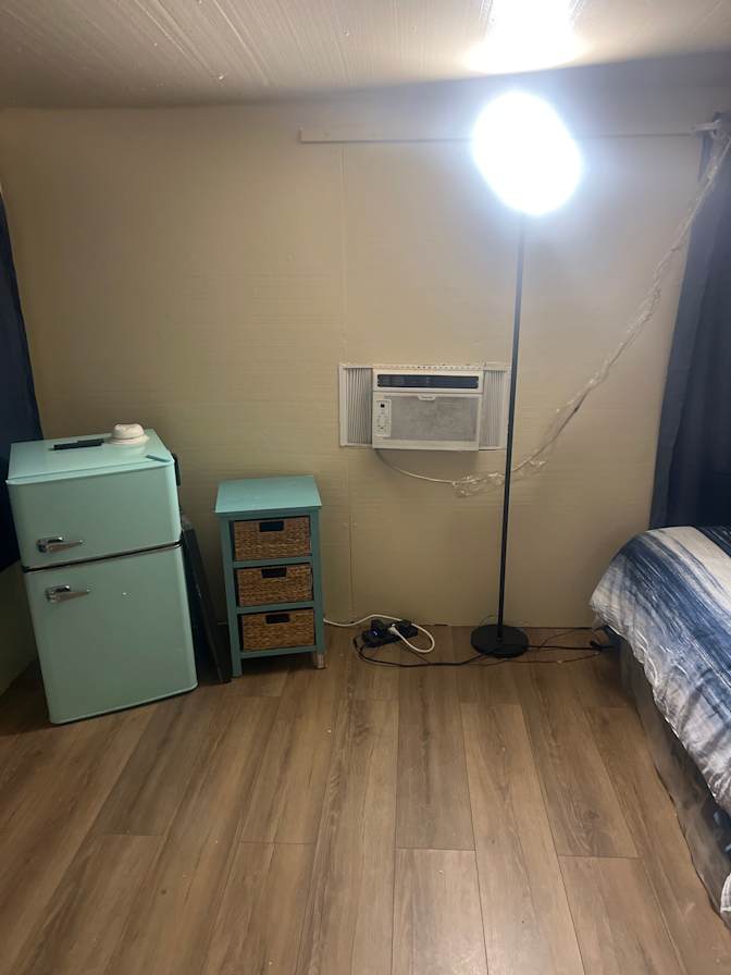 Jorge's room