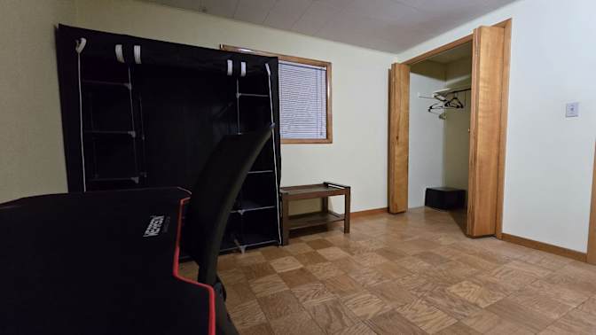 Mina's room