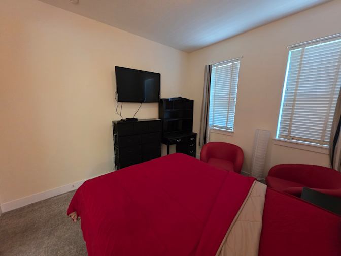 CL&C Property Management and Consulting's room