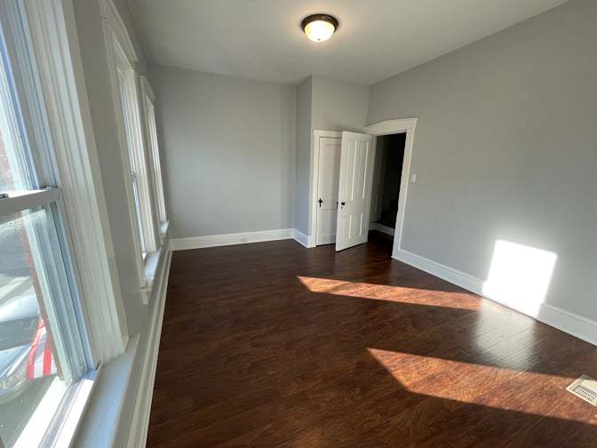 riley's room