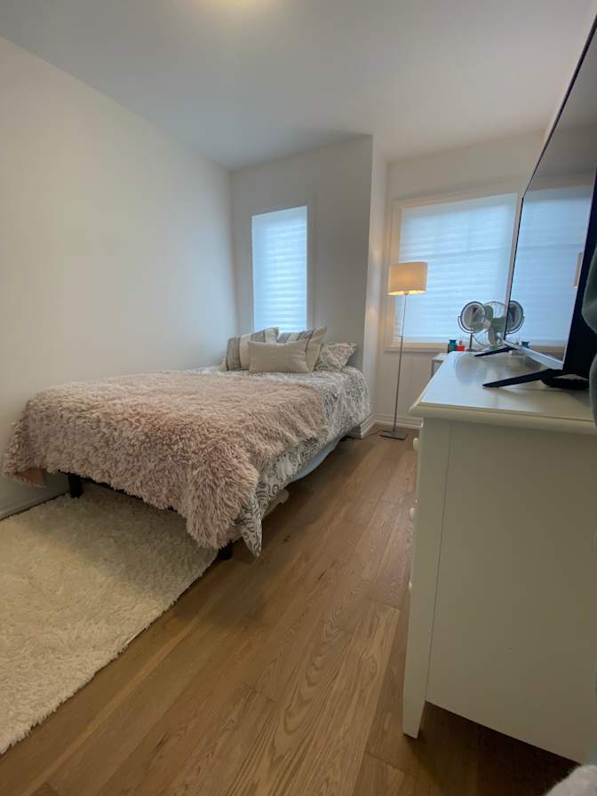 Stephanie's room