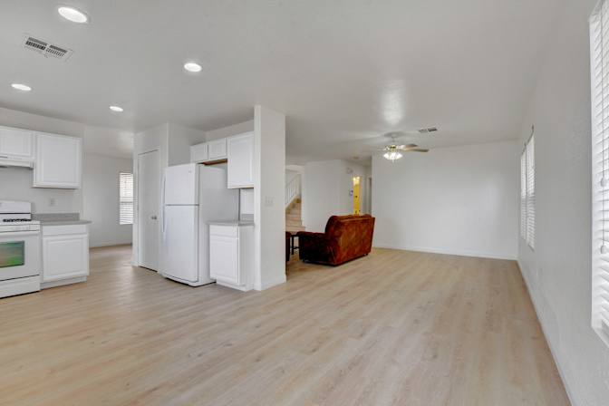 Summerlin Room for Rent (Furnished)'s room