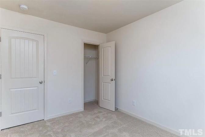 Alcove Rooms's room